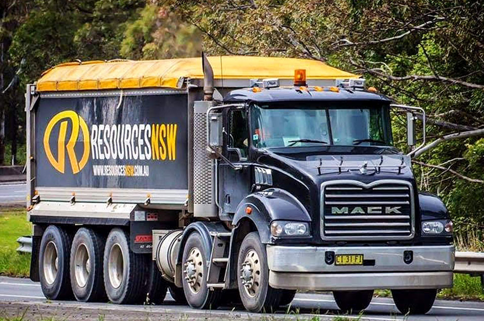 TRANSPORT & LOGISTICS